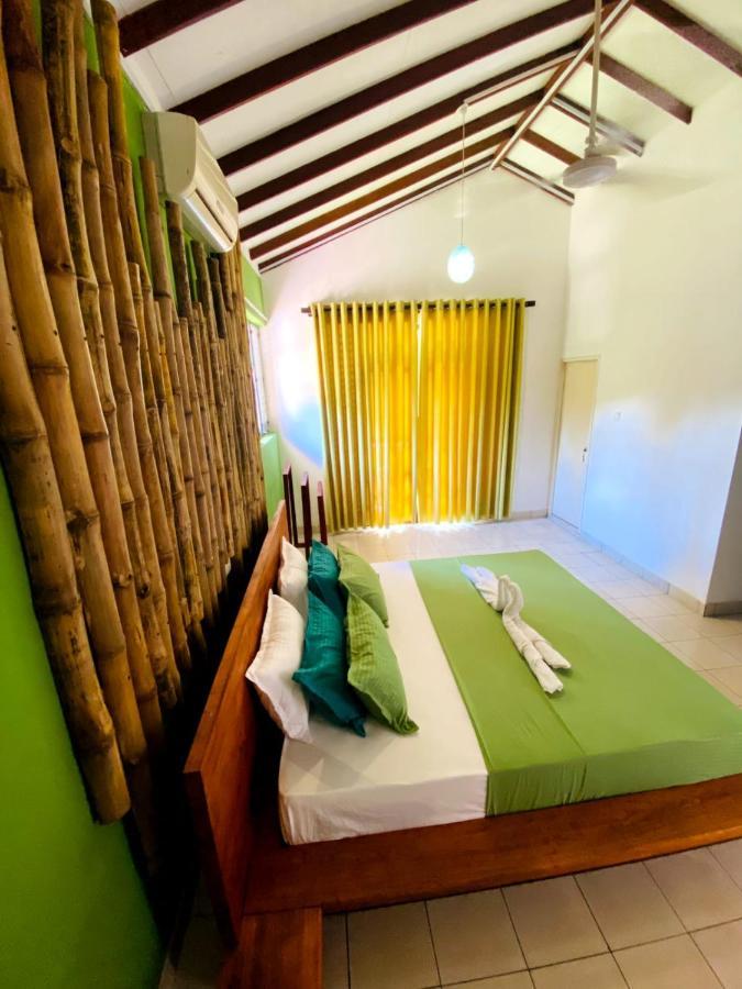 Surf N Spice - Hiriketiya Hotel Dickwella Exterior photo